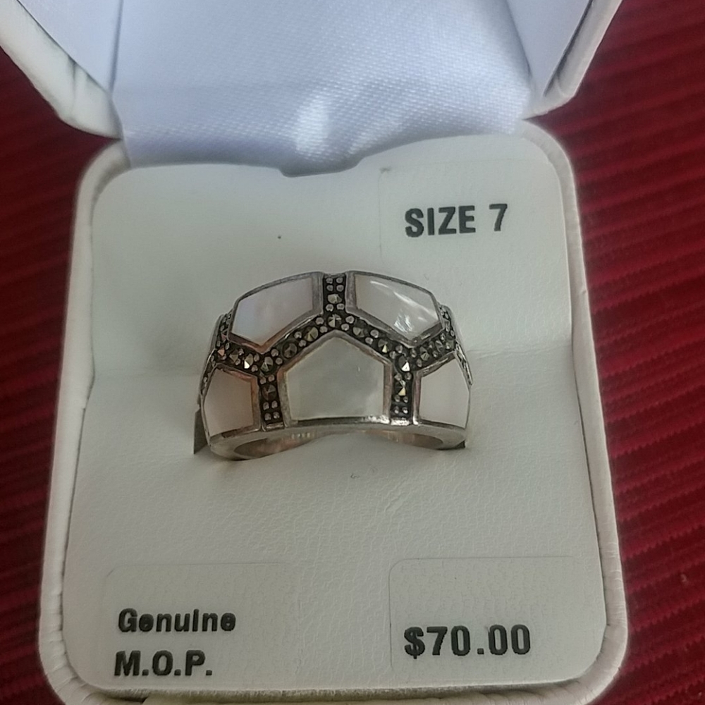 Marcasite, Silver, Mother of Pearl Ring